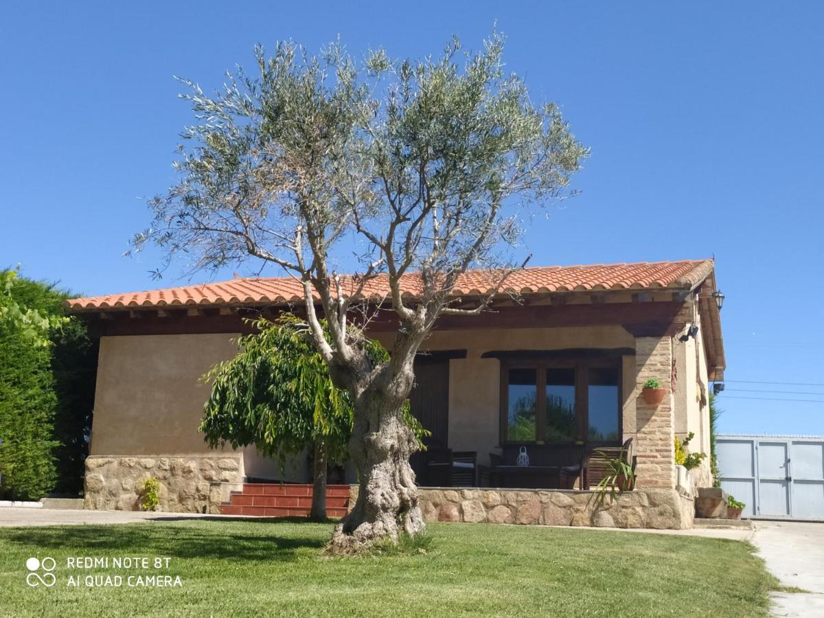 Refugio Con Casitas Infantiles Villa Zamora Dış mekan fotoğraf