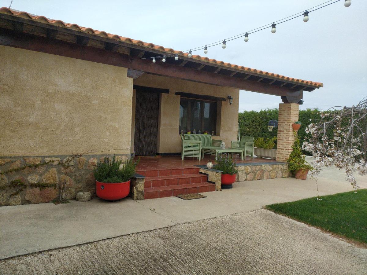 Refugio Con Casitas Infantiles Villa Zamora Dış mekan fotoğraf